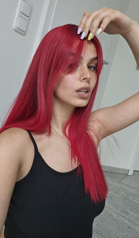 anna gazanis onlyfans sextape