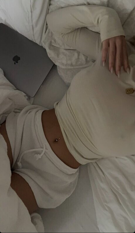 Leonie brrr Profile pic