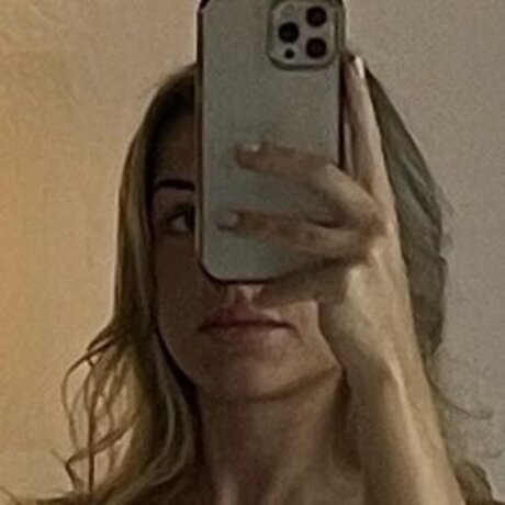 Leonie brrr onlyfans nudes