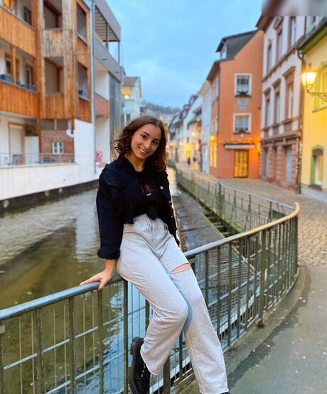 Joanachlips only fans pic