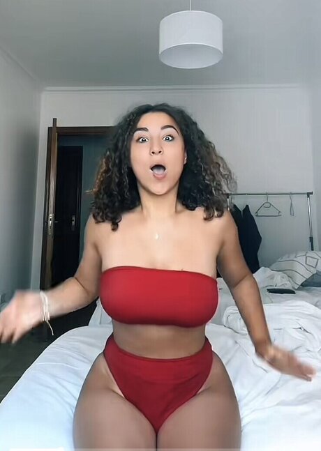 Joanachlips onlyfans leaked photos