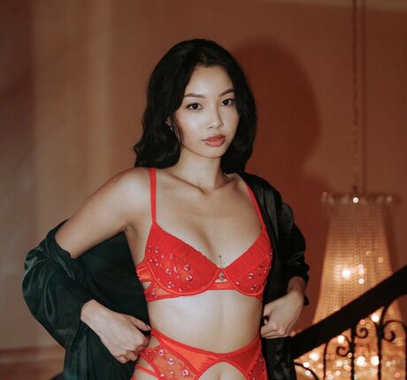 Joyce Htet only fans leak nude