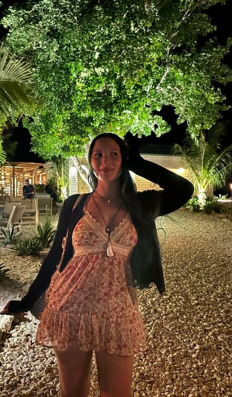 Jamie Lou Stenzel sexy onlyfans