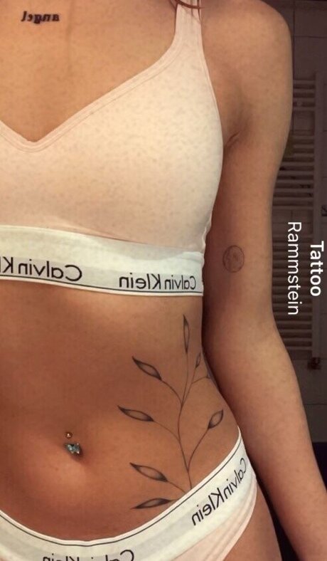 secret hub wue topless onlyfans