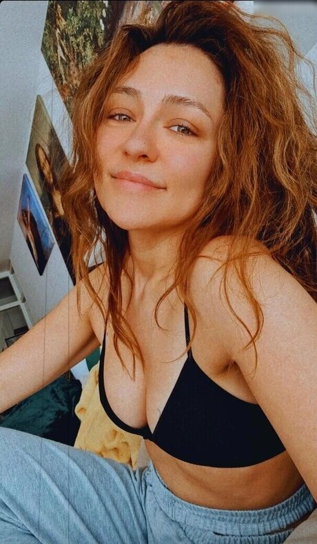 Regina Hixt onlyfans leake