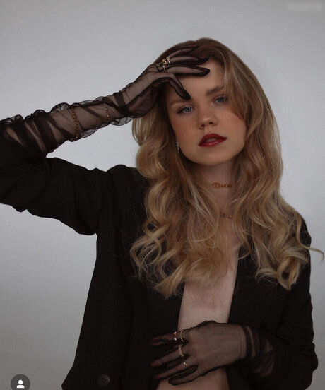 Lea Peach onlyfans leak fuck