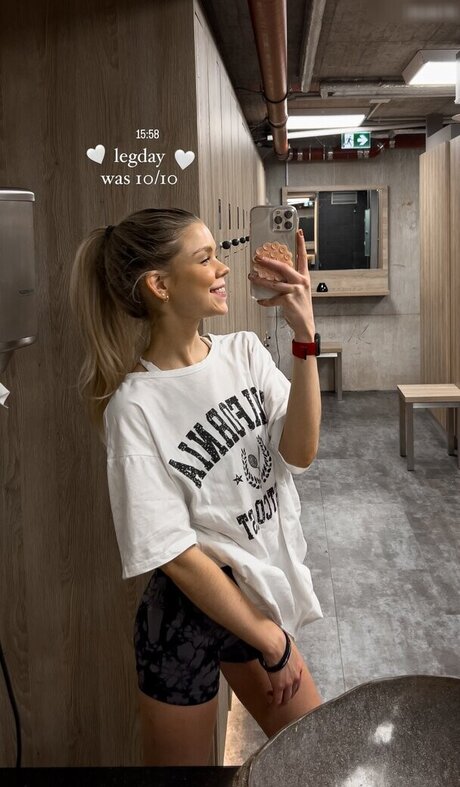 Lea Peach nudes onlyfans leaked