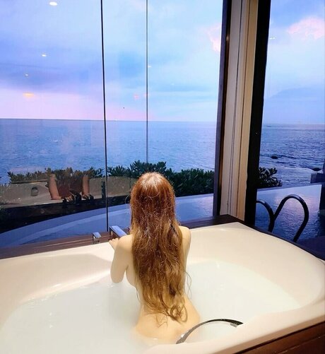 yogurtsita onlyfans leaks.