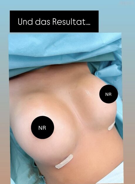 Jasmin Azizam onlyfans xxx