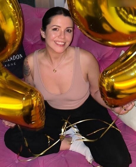 Malwanne nude leaks onlyfans