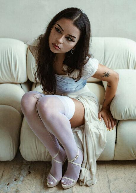 Lexa Gates onlyfans strip tease