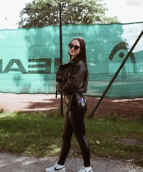 Wer ist sie_ onlyfans leaks porn