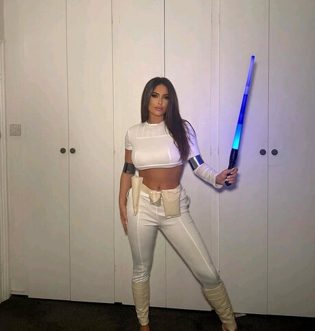 Maddison Maye onlyfans explicit content