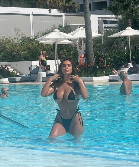 Maddison Maye naked onlyfans leaks