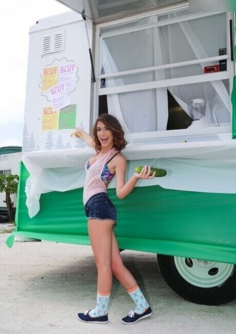 Joseline Kelly onlyfans porn leaked