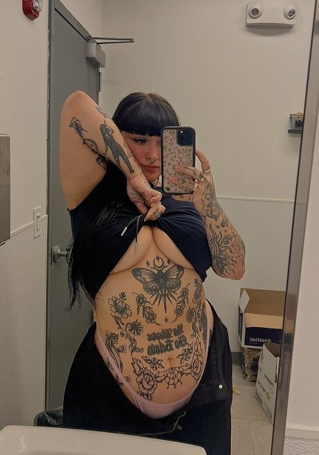 Venicecemetery onlyfans leaked porn