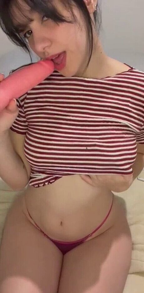 latina mariaa onlyfans content leaked