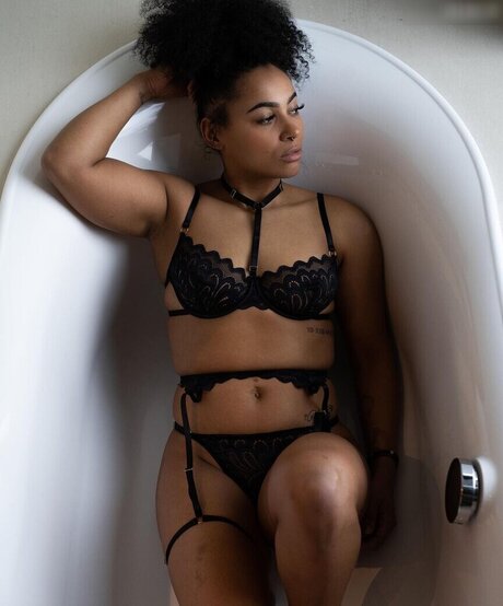 graefiin melanin onlyfans leak fuck