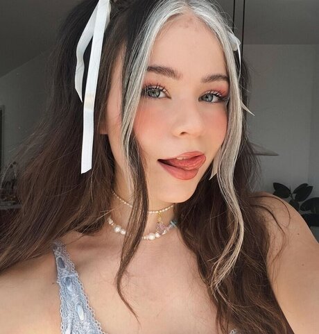 nadinebreaty onlyfans naked pics