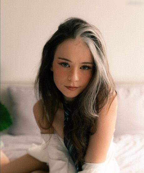 nadinebreaty onlyfans x