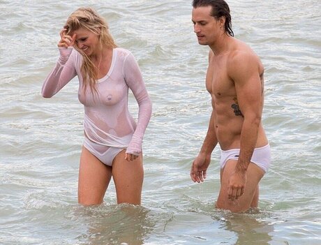 Lara Stone onlyfans naked leaks