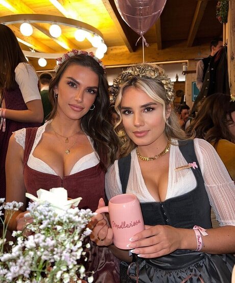 Laura Block naked onlyfans leaked