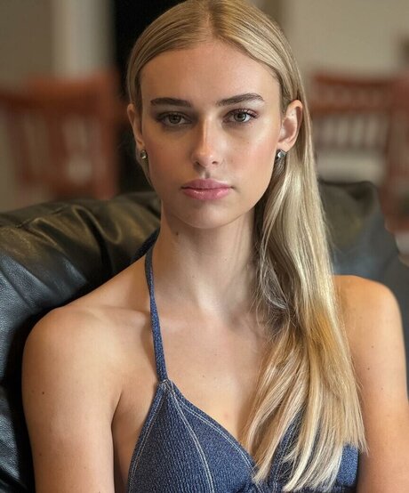 Claire Jameson naked onlyfans pics