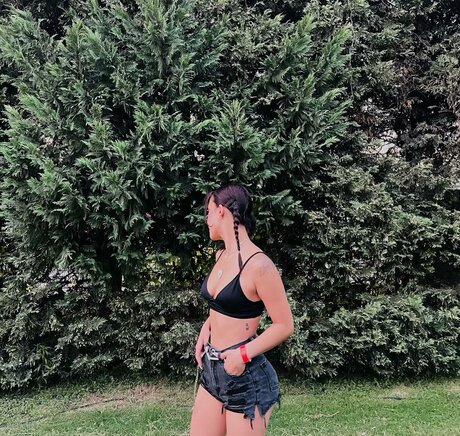 Ebrukzlyr onlyfans leake