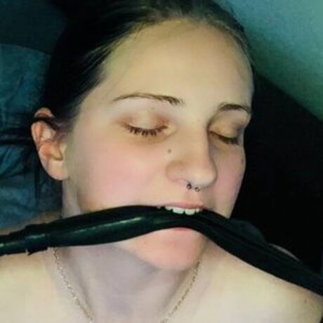 KiimFritschee onlyfans leaka