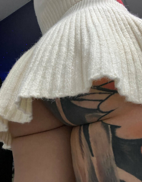 Aidee Haller onlyfans sexy