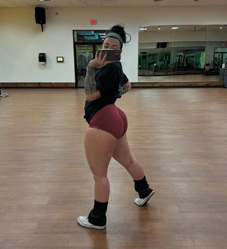 Hopemfnoe onlyfans nude pics