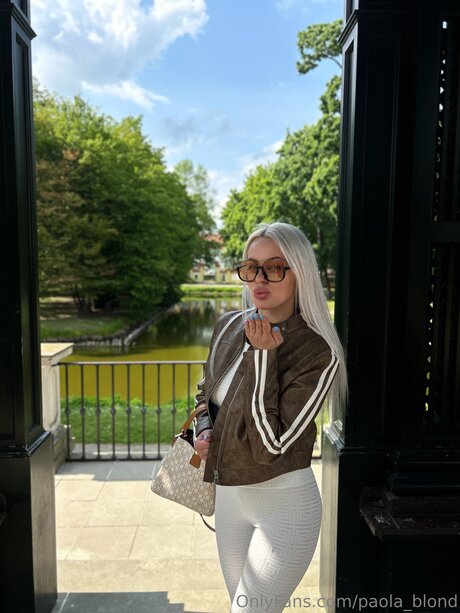 Paola blond naked onlyfans leaked