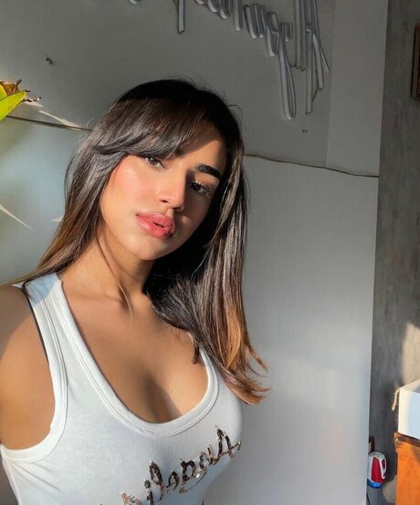 Pakhi Gadh onlyfans leak porn