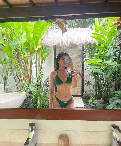 Pakhi Gadh onlyfans naked