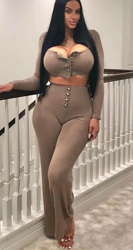 Johanna Leia naked onlyfans leaked