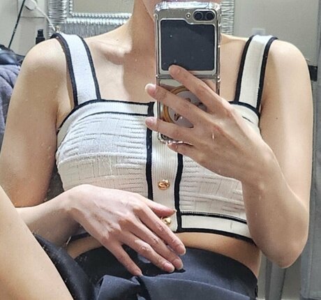 suyeoniiii_ leak onlyfans nude