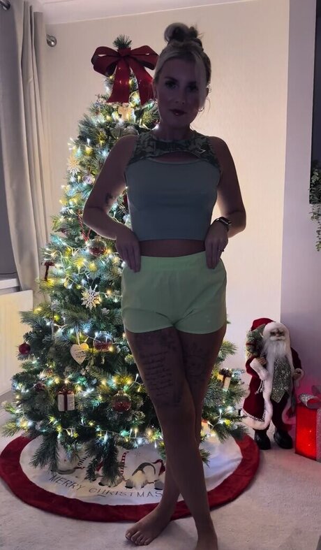 Emily Walters onlyfans leakes