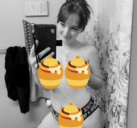 Coffeeslay onlyfans leaked tits