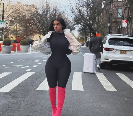 Yinett Baez nsfw onlyfans