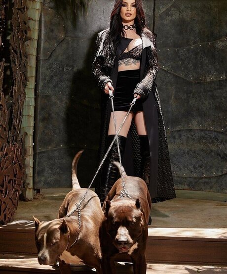 Saraya Jade Bevis naked leaked onlyfans