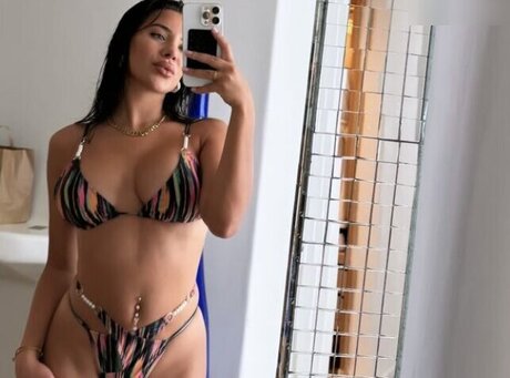 Leyla Lahouar nude porn onlyfans