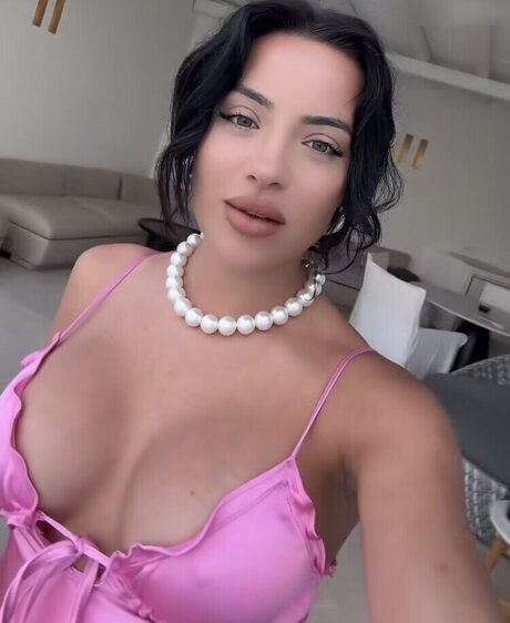 Leyla Lahouar leaked onlyfans photos