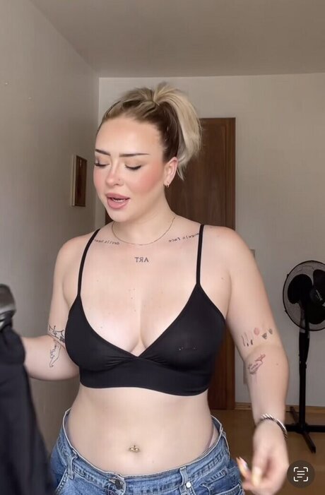 Luisa Fr h pics onlyfans