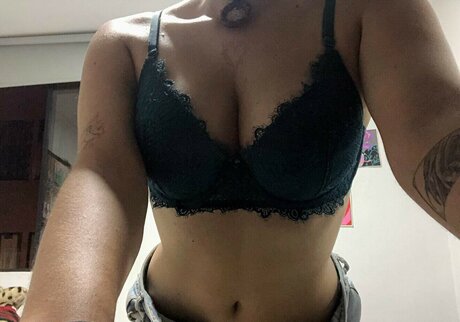 lauraac1 onlyfans leaks nude