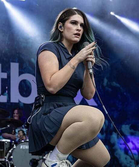 Courtney LaPlante onlyfans leaks nudes