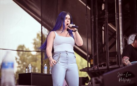 Courtney LaPlante nude onlyfans