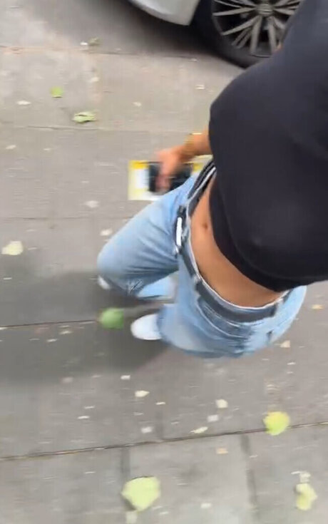 Merve zkan onlyfans topless