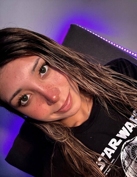 Maddie Olson onlyfans fuck