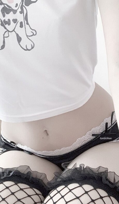 dumbkittteen pics onlyfans