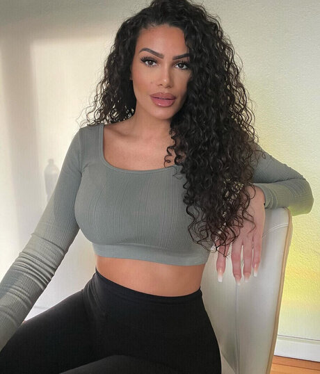 Roaya Soraya leaked onlyfans xxx